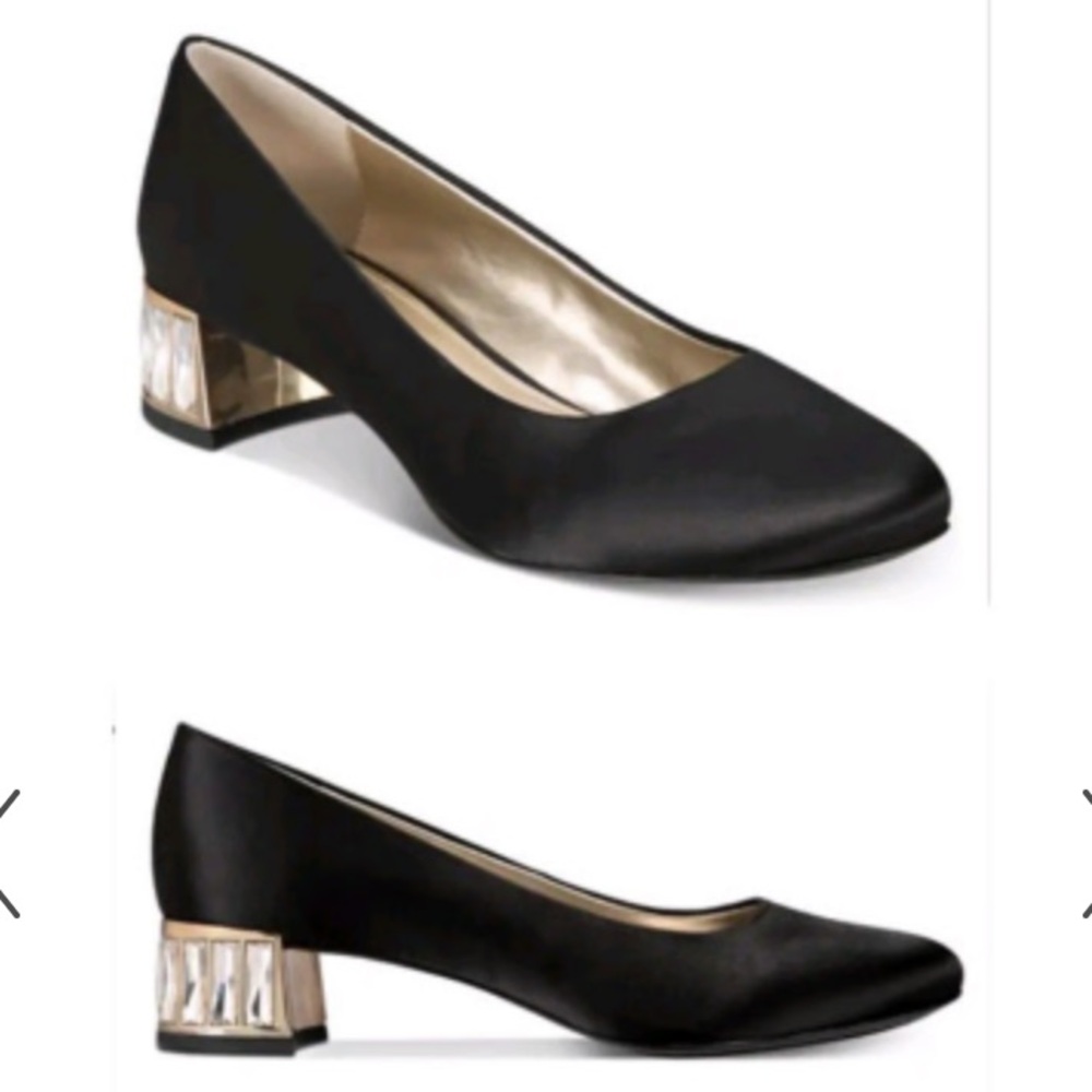 Anne Klein Black Velvet loafers Flats